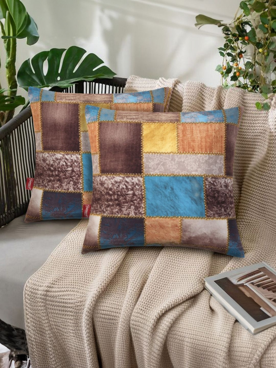 Tesmare Brown Geometric Velvet HD Digital 2 Pcs Patchwork Cushion Covers -17.7x17.7In
