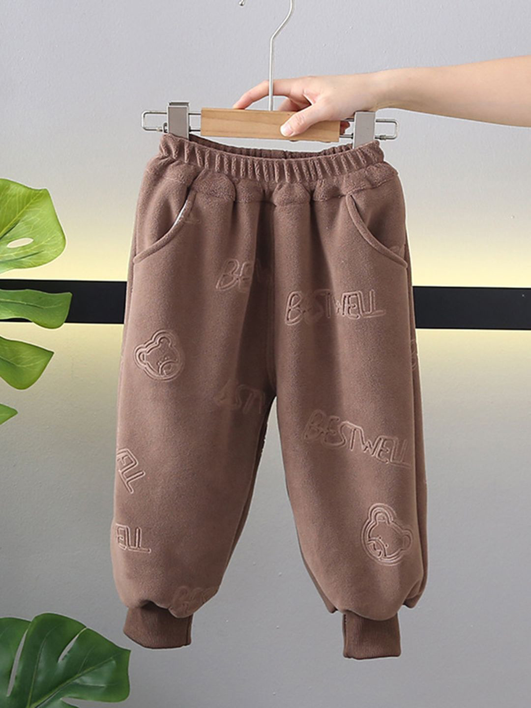 INCLUD Boys Abstract Printed Mid Rise Jogger