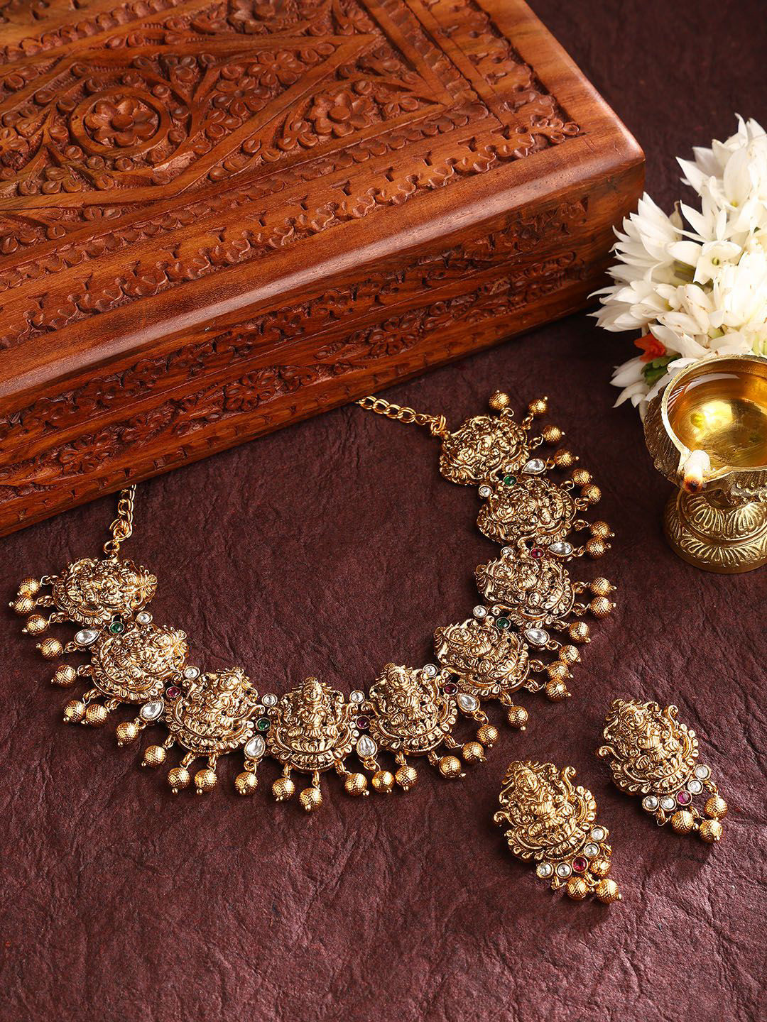 Priyaasi Gold-Plated Goddess Nakshi Design Kundan -Studded & Beaded Temple Jewellery Set
