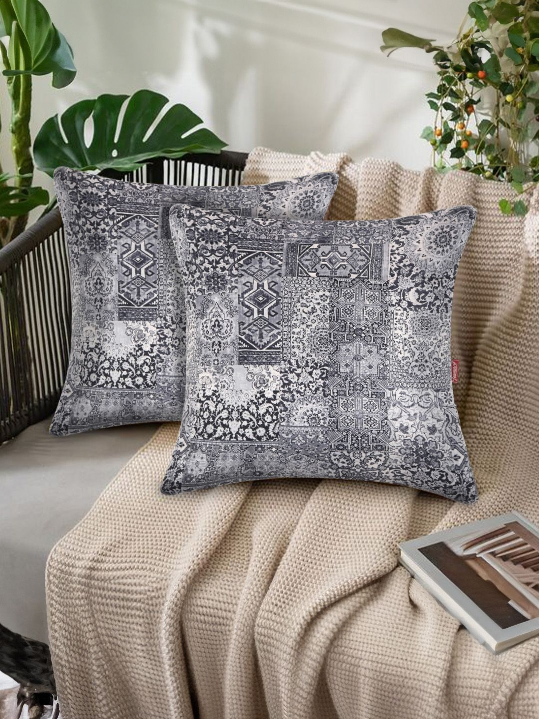 Tesmare Boho Print Ethnic Motifs Velvet Breathable 2 Pcs Square Cushion Covers -18x18In