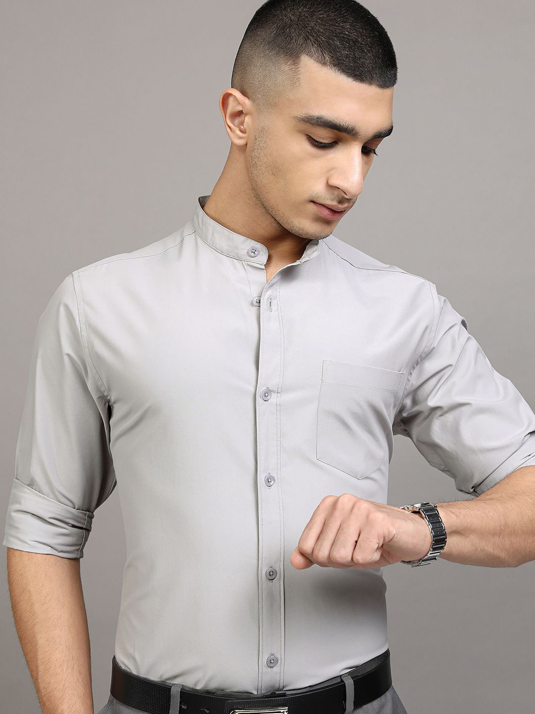 HIGHLANDER Men Silver Sconce Solid Mandarin Collar Slim Fit Casual Shirt