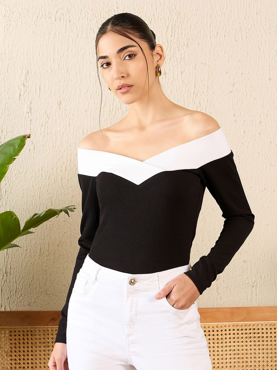 Uptownie Colorblock Off Shoulder Full Sleeve Top