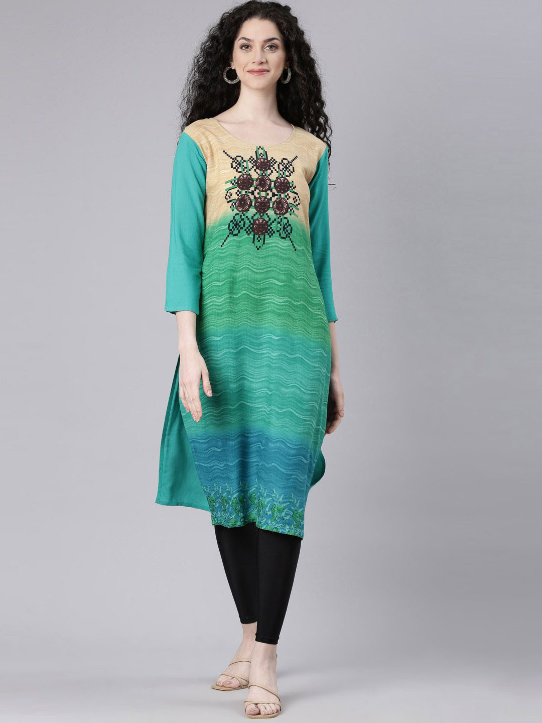 Souchii Abstract Printed Thread Work Round Neck Straight Kurta