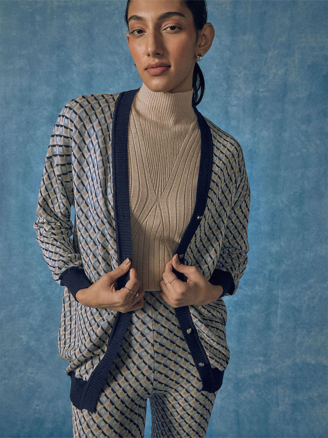 The Label Life Women Geometric Lightweight Open Front Jacket