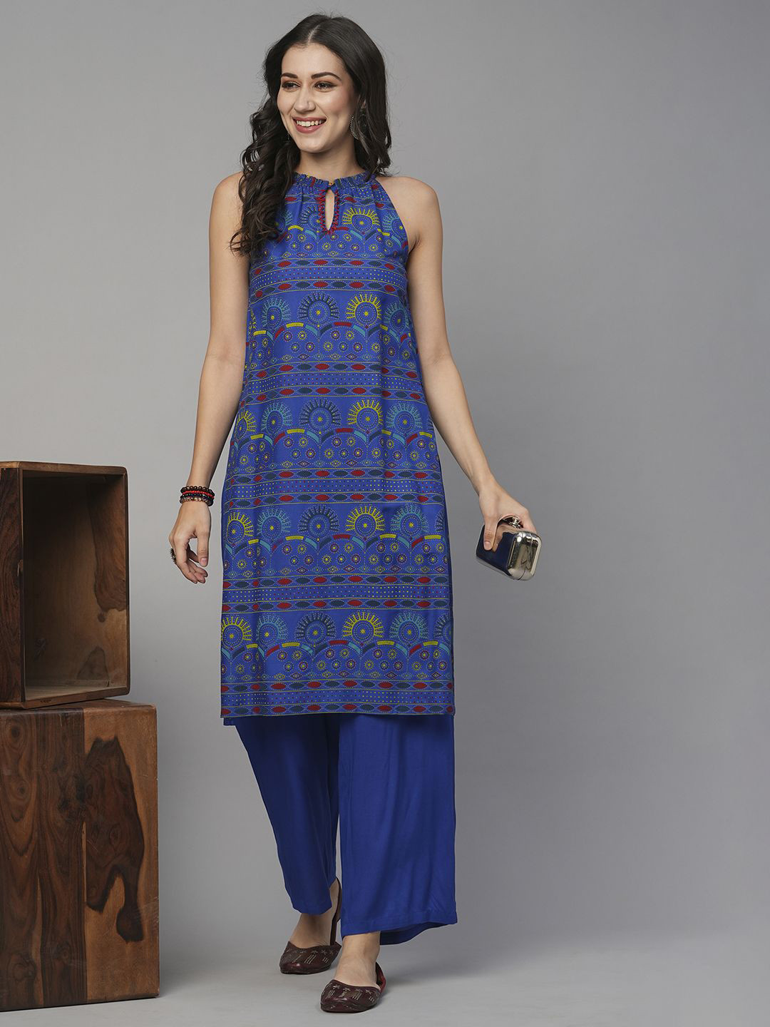 Globus Keyhole Halter Neck Ethnic Print Straight Kurta With Mid-Rise Pants Fusion Set