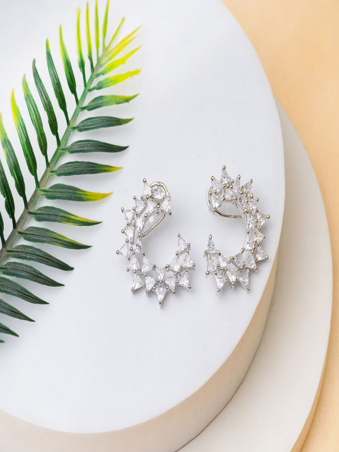 PUTSTYLE Silver-Plated Contemporary American Diamond Half Hoop Earrings