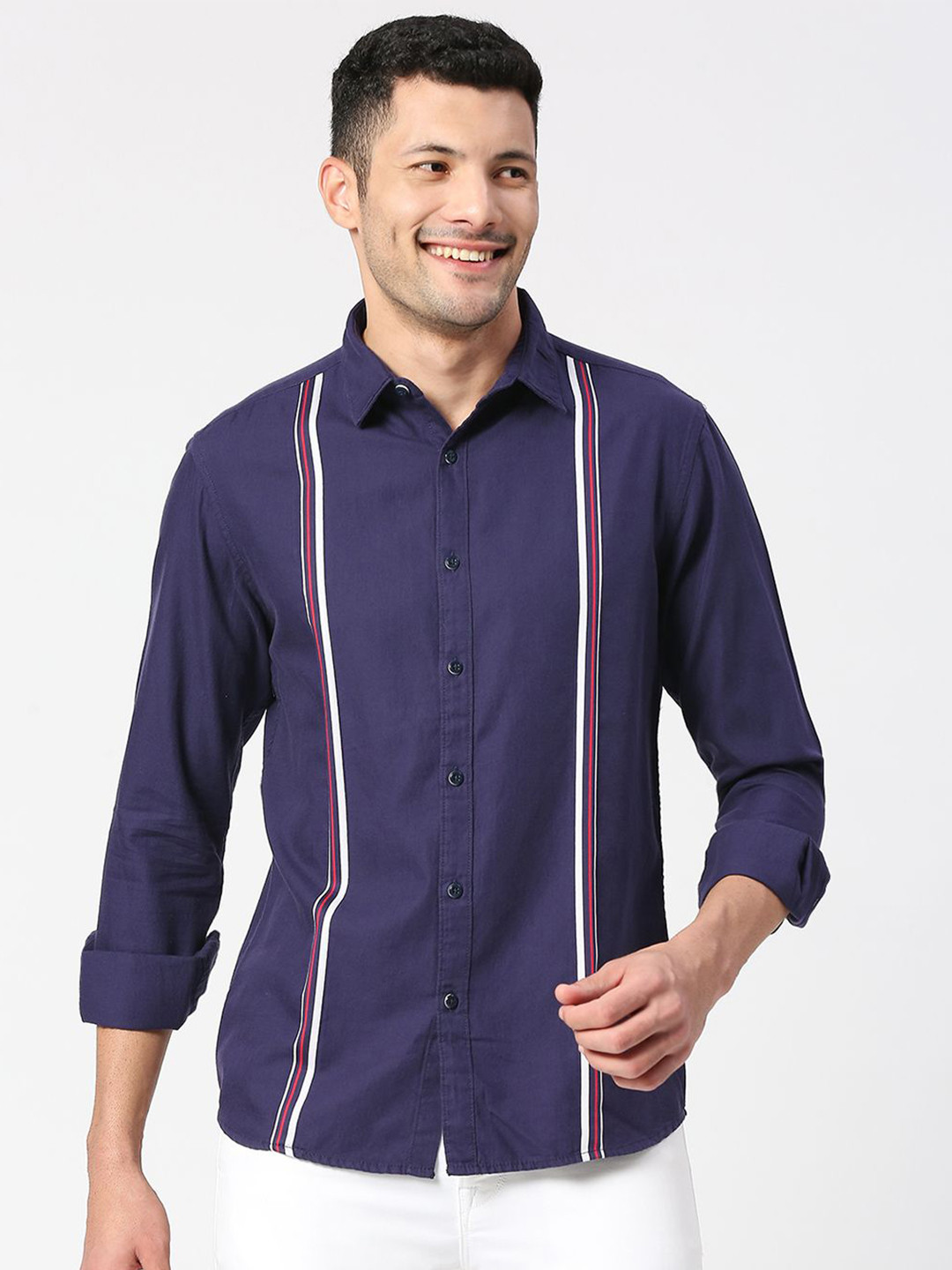SNX Men Spread Collar Solid Cotton Tailored Fit Casual Shirt