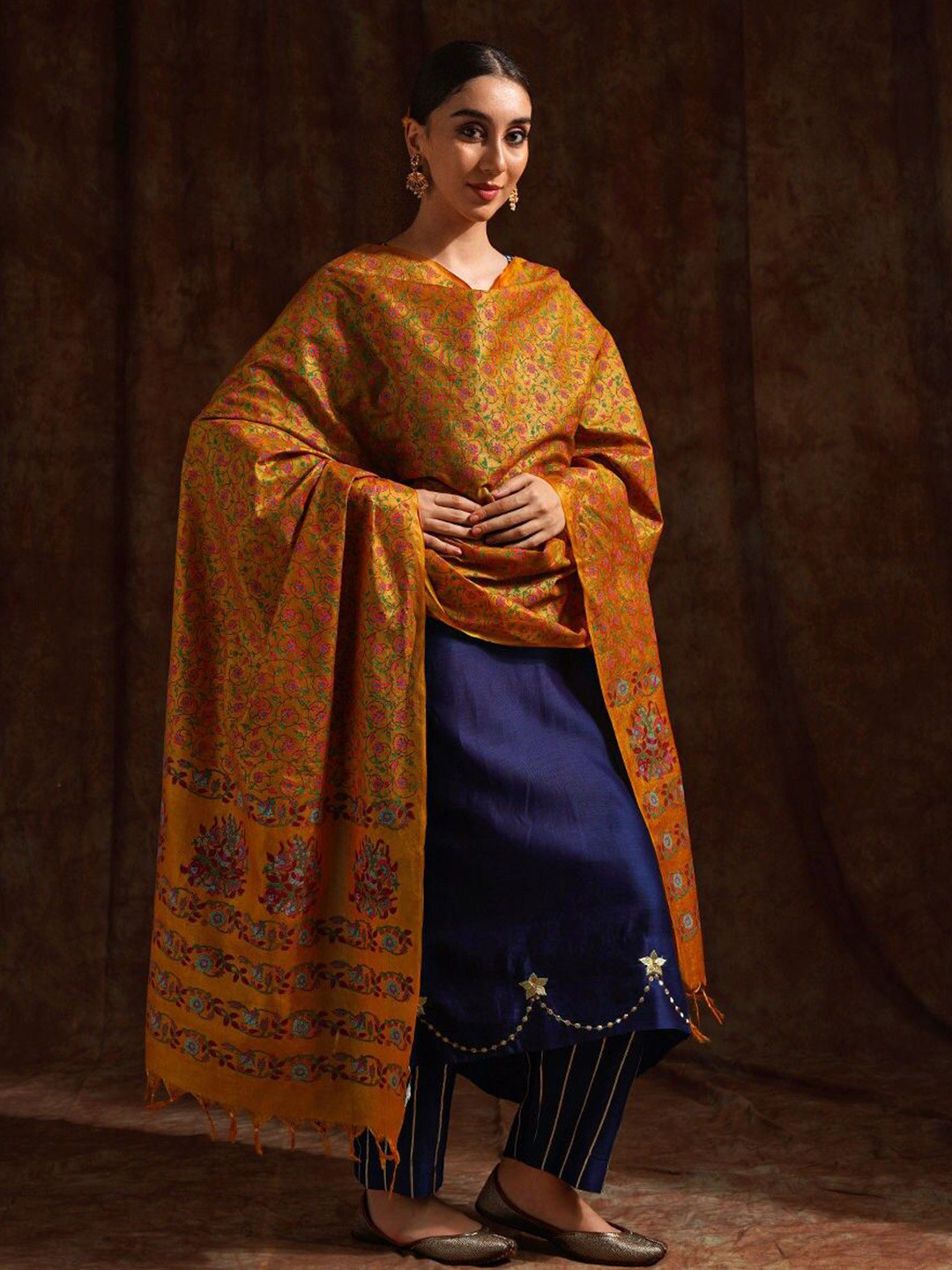 JAYPORE Floral Printed Tussar Silk Dupatta