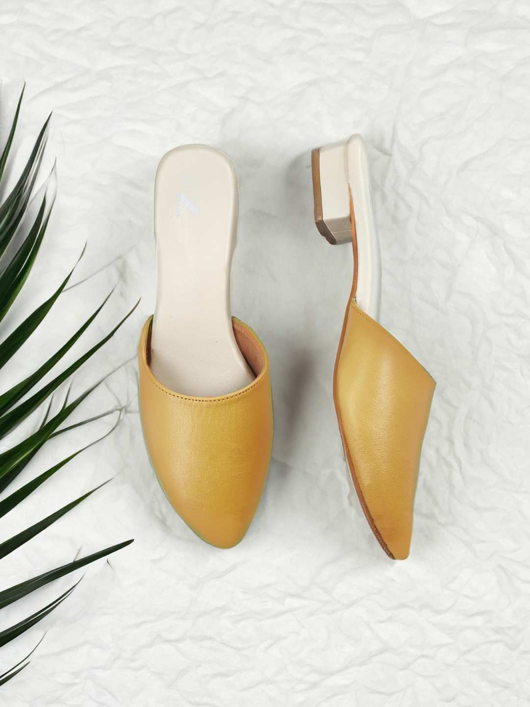 THE MADRAS TRUNK Women Stiletto Mules