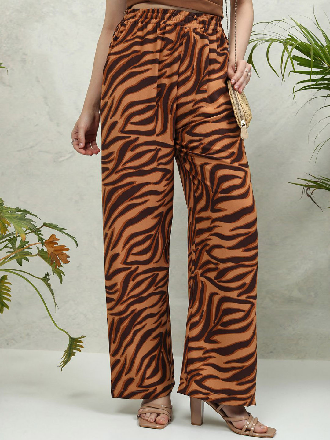 ESPYR By Tokyo Talkies Women Animal Printed Wide Leg Trousers