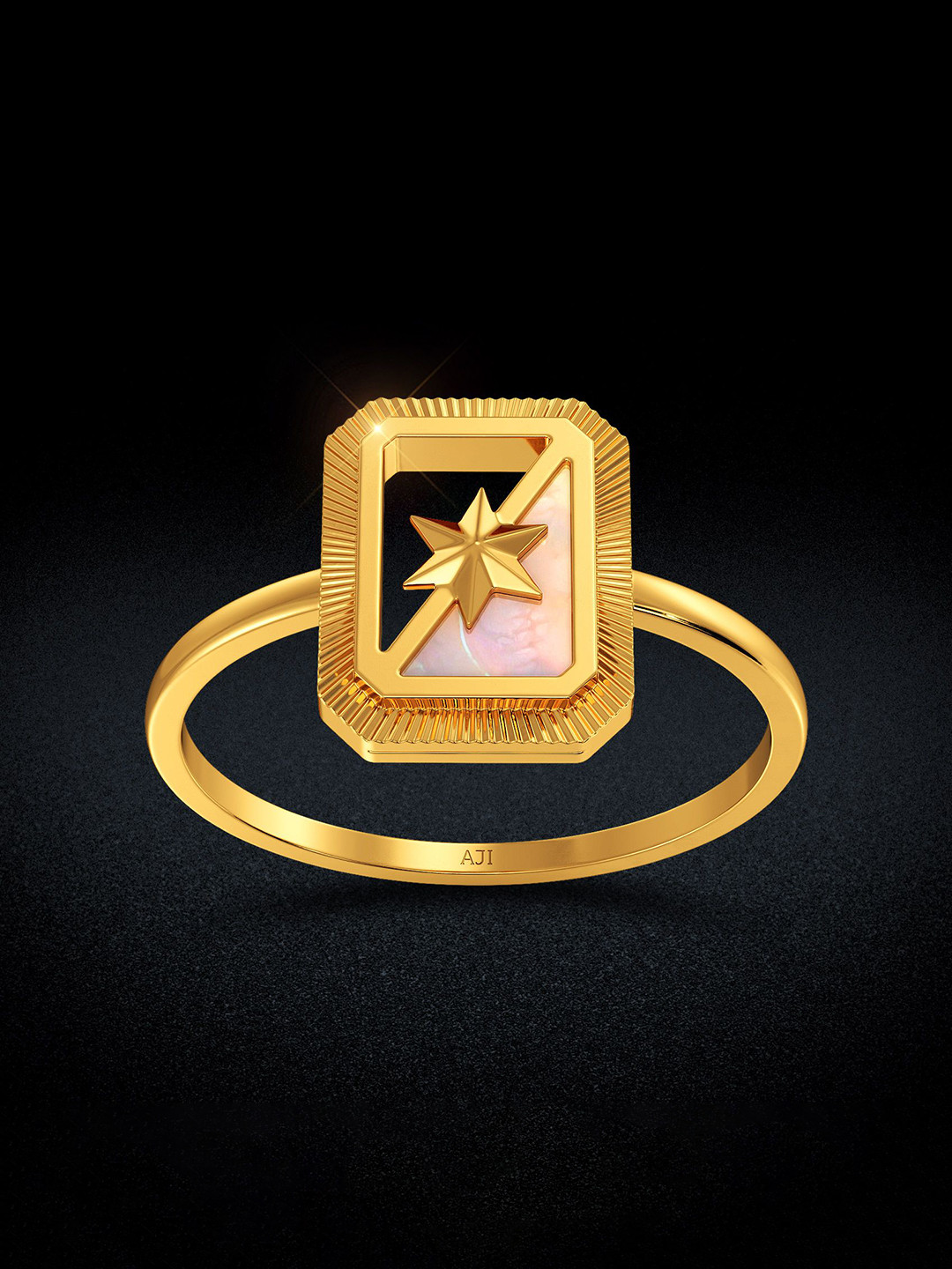 Joyalukkas 22KT Stellar Boxed Finger Ring Gold
