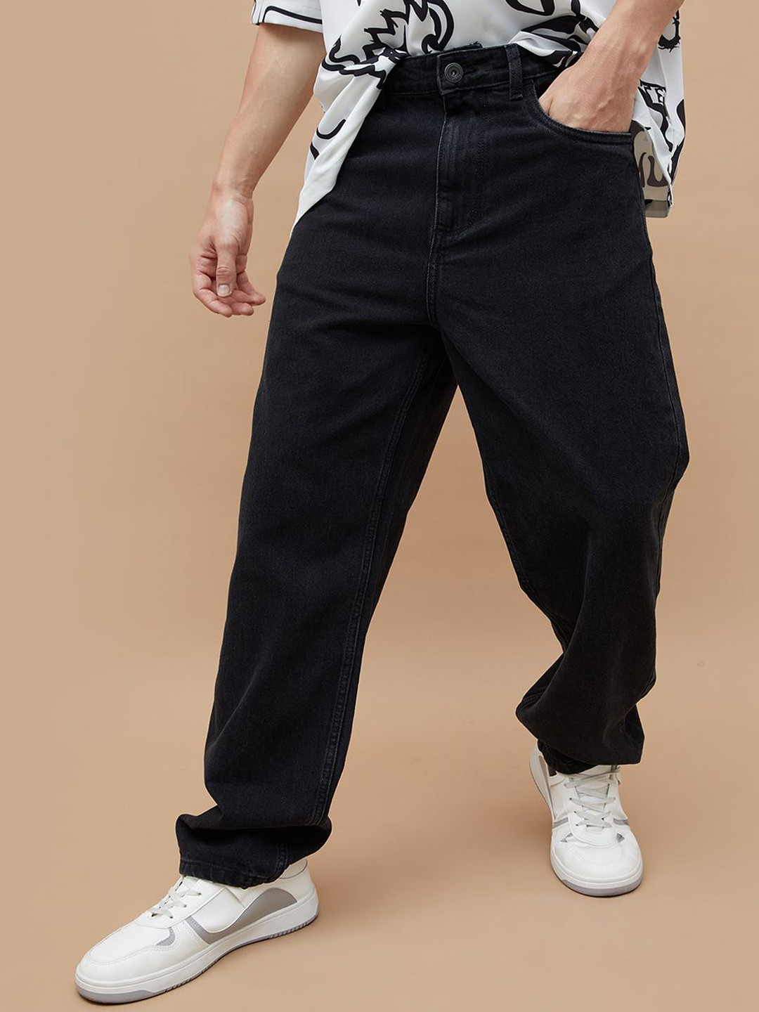 Forca Men Regular Fit Mid-Rise Cotton Jeans