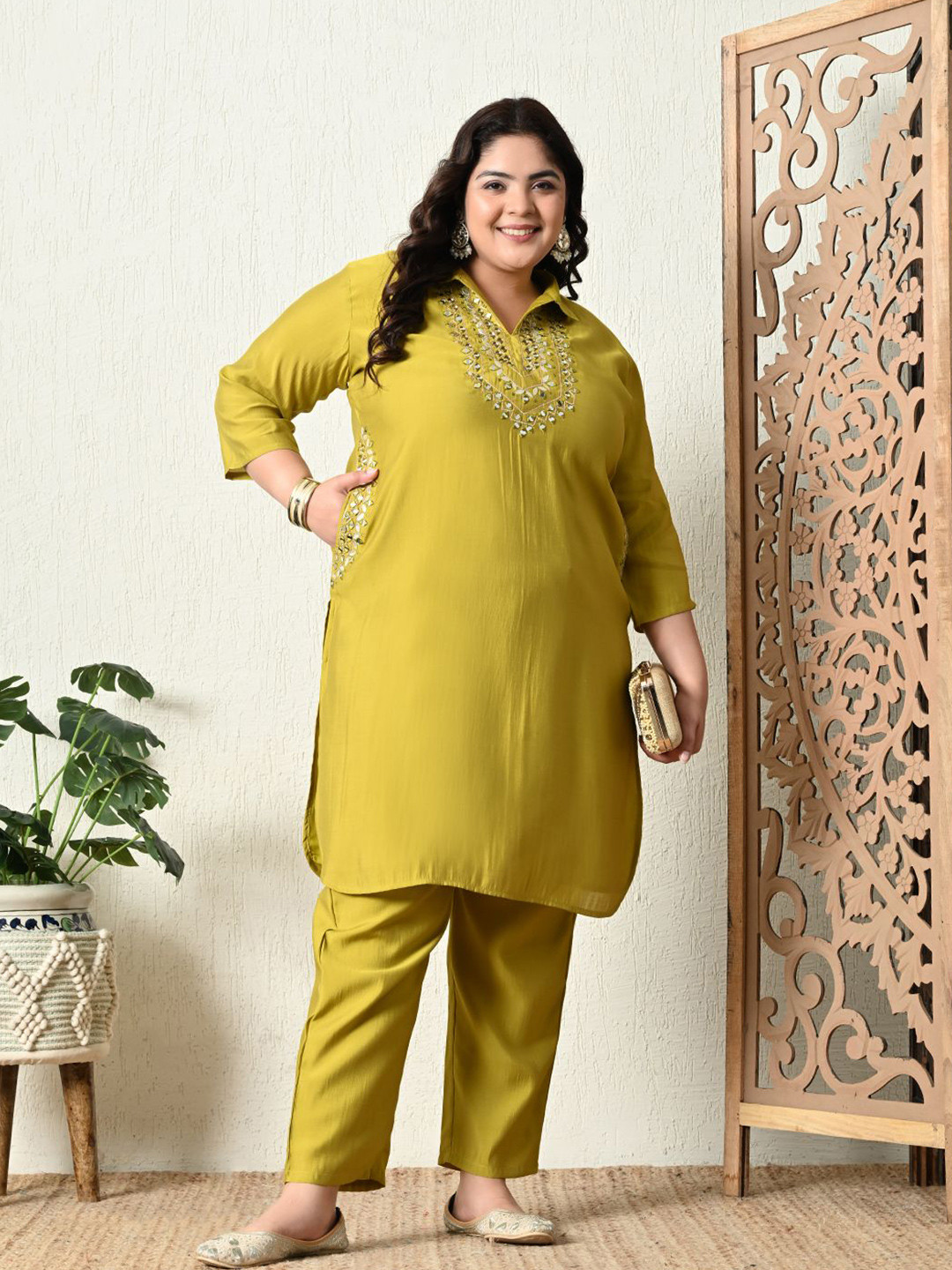 PrettyPlus by Desinoor.com Plus Size Embroidered Mirror Work Roman Silk Tunic With Trouser