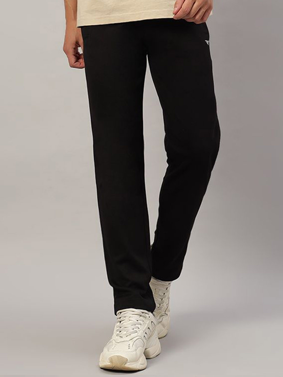 RISS Men Cotton Mid-Rise Regular Fit Track Pants