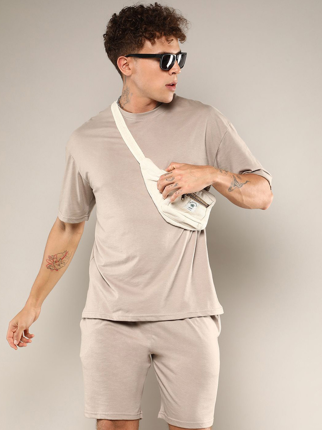 CAHOOT Round Neck Short Sleeves T-Shirt With Shorts