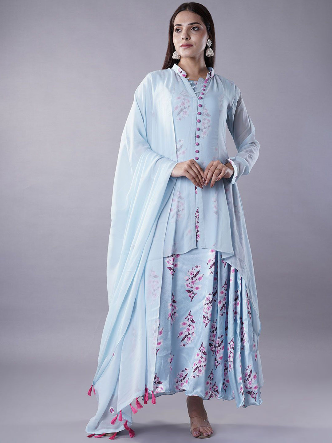 Utsav Fashion Floral Printed Round Neck Sleeveless Kurta & Legging & Dupatta & Jacket