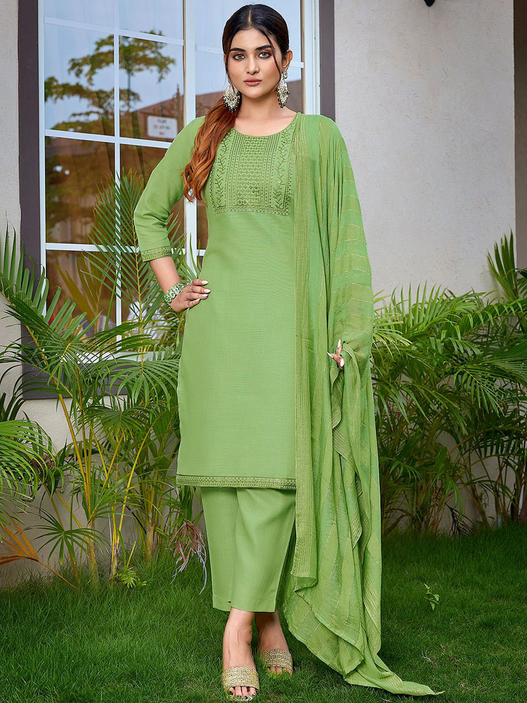 Royal Export Yoke Design Embroidered Sequinned Straight Kurta with Trousers & Dupatta