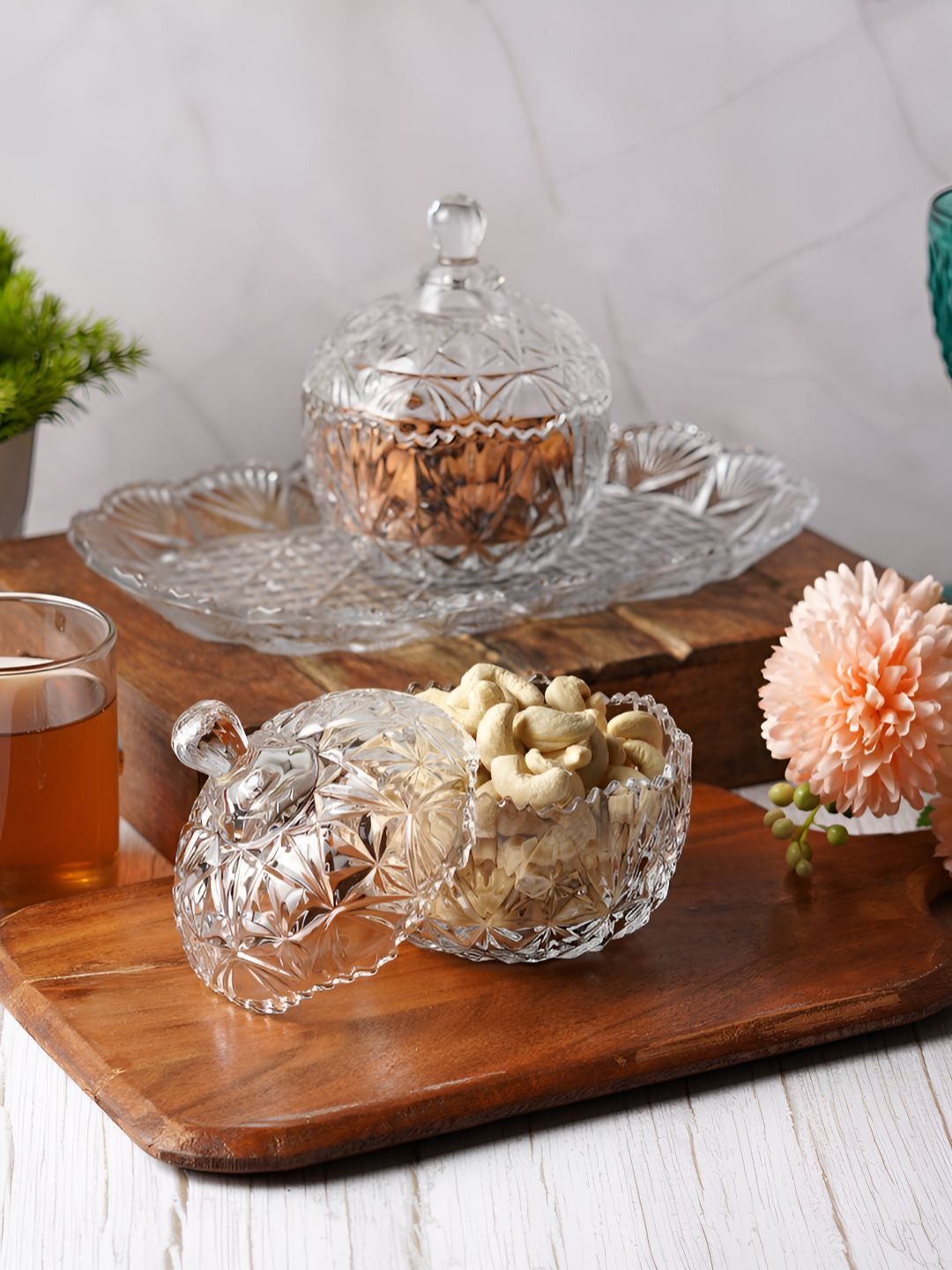 ceradeco Transparent 3 Pieces Glass Dishwasher and Microwave Safe Serving Bowl With Tray