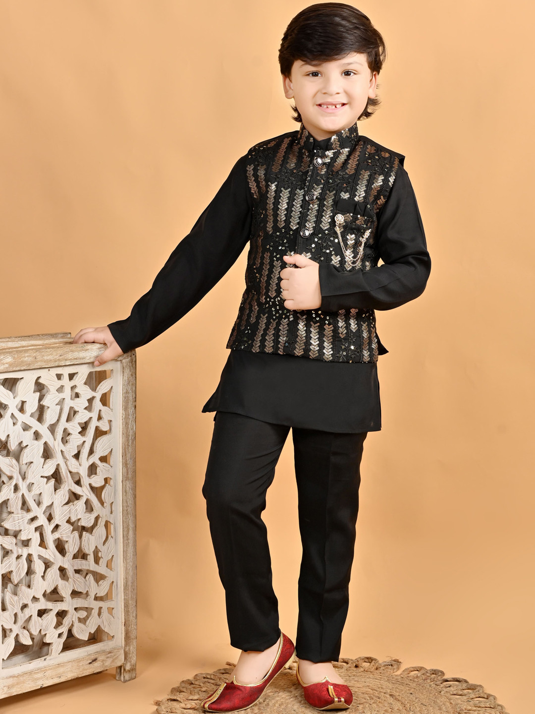 BT DEZINES Boys Pure Cotton Straight Kurta With Trouser & Sequinned Waistcoat