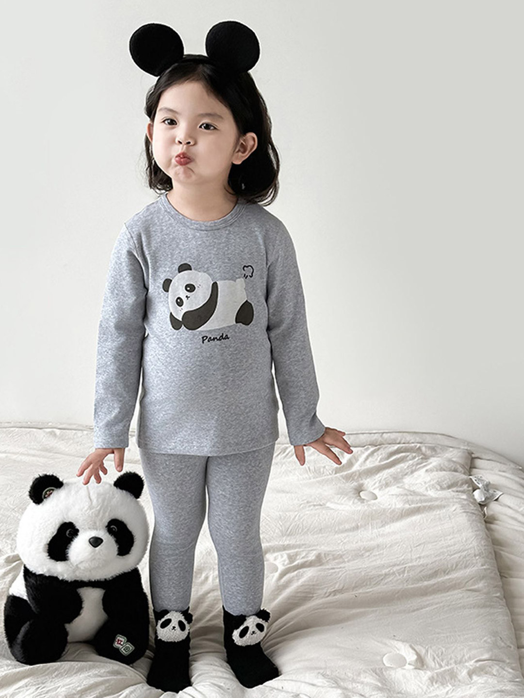 LULU & SKY Girls Cartoon Characters Printed Above Knee Nightdress