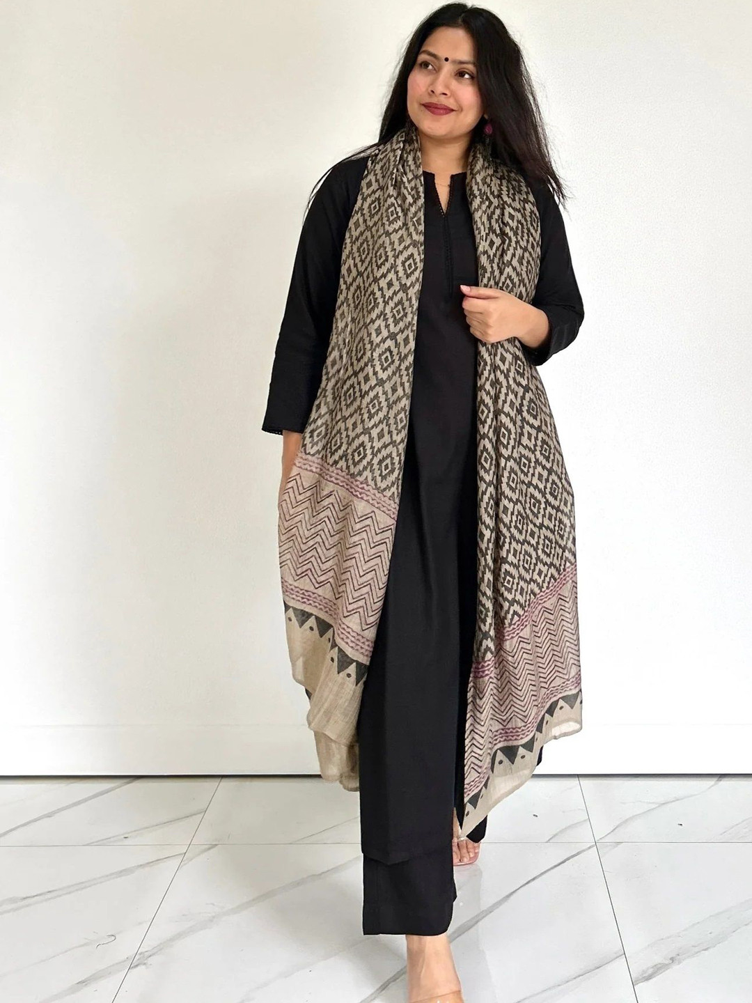 GoSriKi Notched Round Neck Straight Kurta with Palazzos & Dupatta