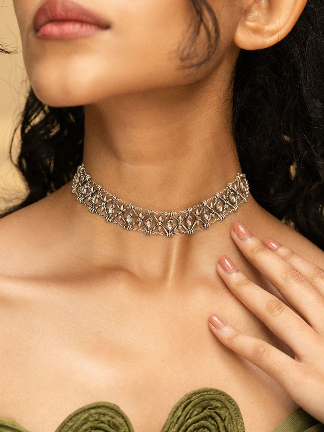 SHAYA Chamak Dhamak 925 Sterling Silver Oxidised Stone Studded Necklace