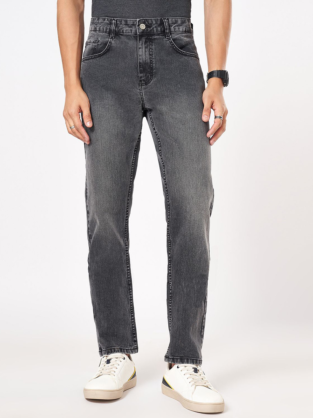SF JEANS by Pantaloons Men Cotton Tapered Fit Mildly Distressed Heavy Fade Jeans