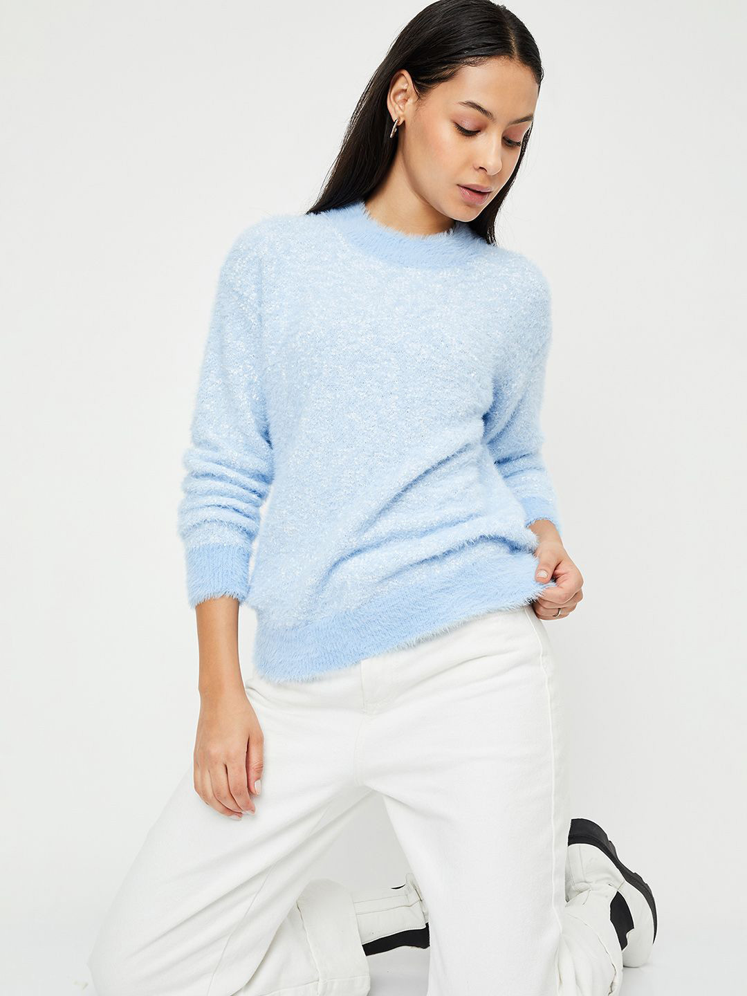 max Women Long Sleeve Round Neck Sweater Vest