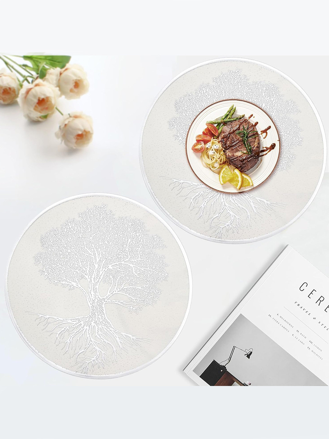 LooMantha Siver-Toned & White 2 Pieces Tropical Printed Round Table Placemats