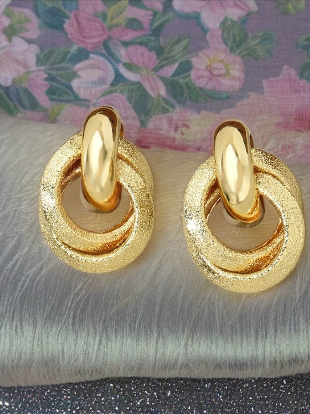 RUHI COLLECTION Circular Hoop Earrings