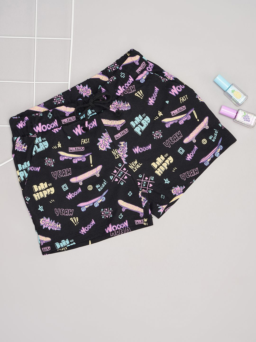 Pantaloons Junior Girls Convectional Printed Shorts