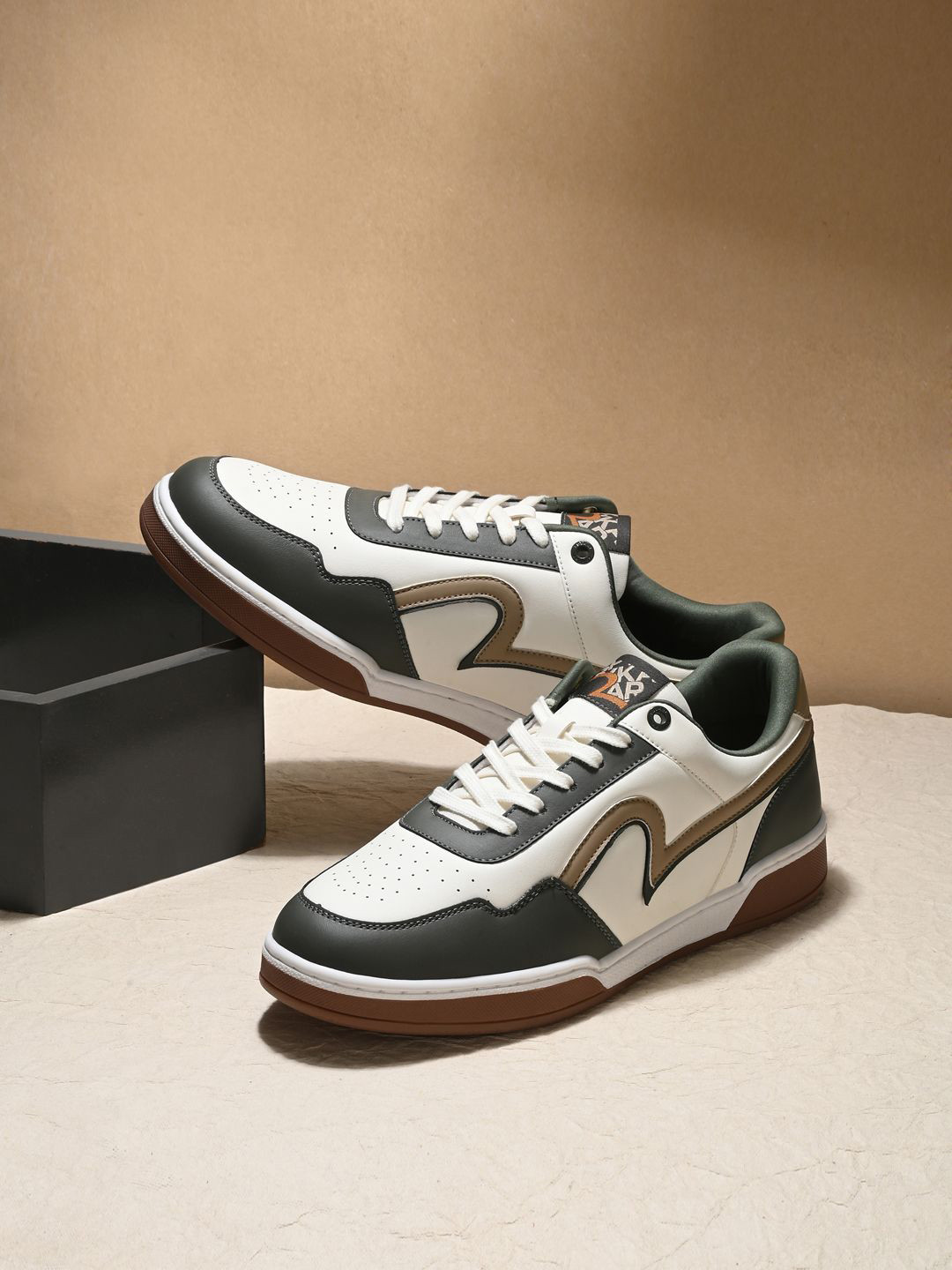 SPYKAR Men Casual PU Lace-Ups Reguler Padded Sneakers