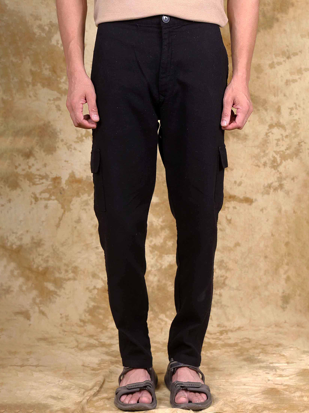 BLUEBIRD Men Relaxed Slim Fit Easy Wash Cargos Trousers