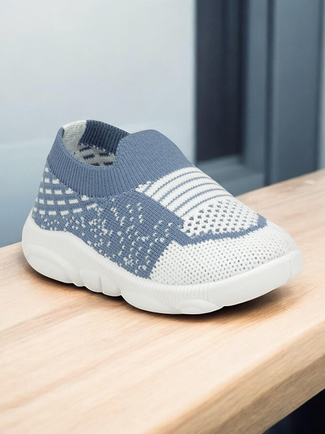 Lil Lollipop Unisex Kids Blue Woven Design Slip-On Musical Chu Chu Sneakers Shoes