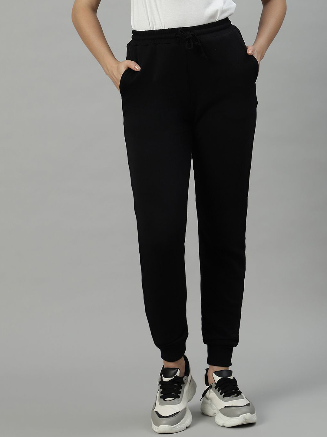 UnaOne Women Winter Mid-Rise Joggers