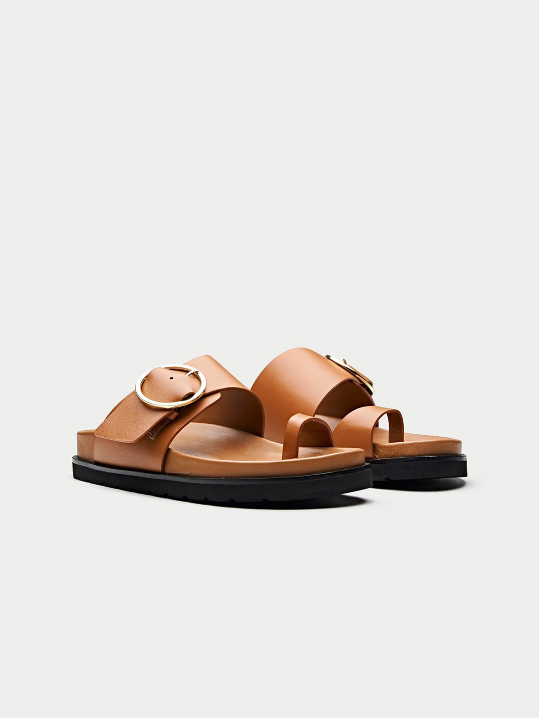 Oroh Women One Toe Flats with Buckles