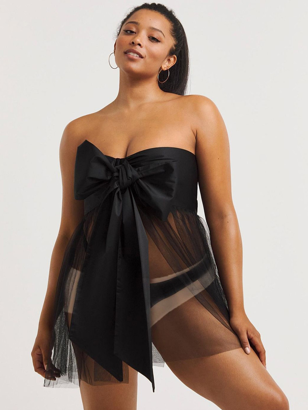 FIMBUL Women Self Design Front Bow Tie-Up Cup Laced Strapless Baby Doll With Brief