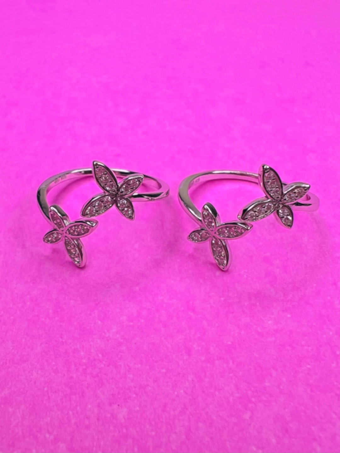 Arte Jewels Sterling Silver Crystals Stone Studded Toe Rings