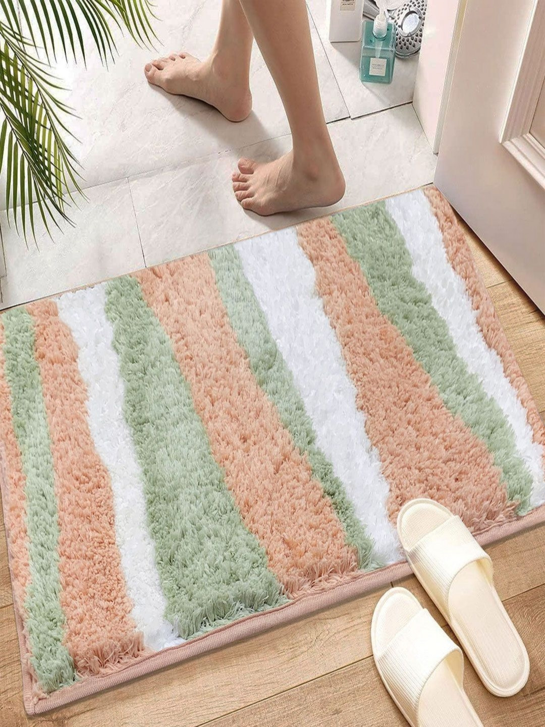 LUXEHOME INTERNATIONAL Pink & Green Striped 2200 GSM Microfiber Bath Rugs