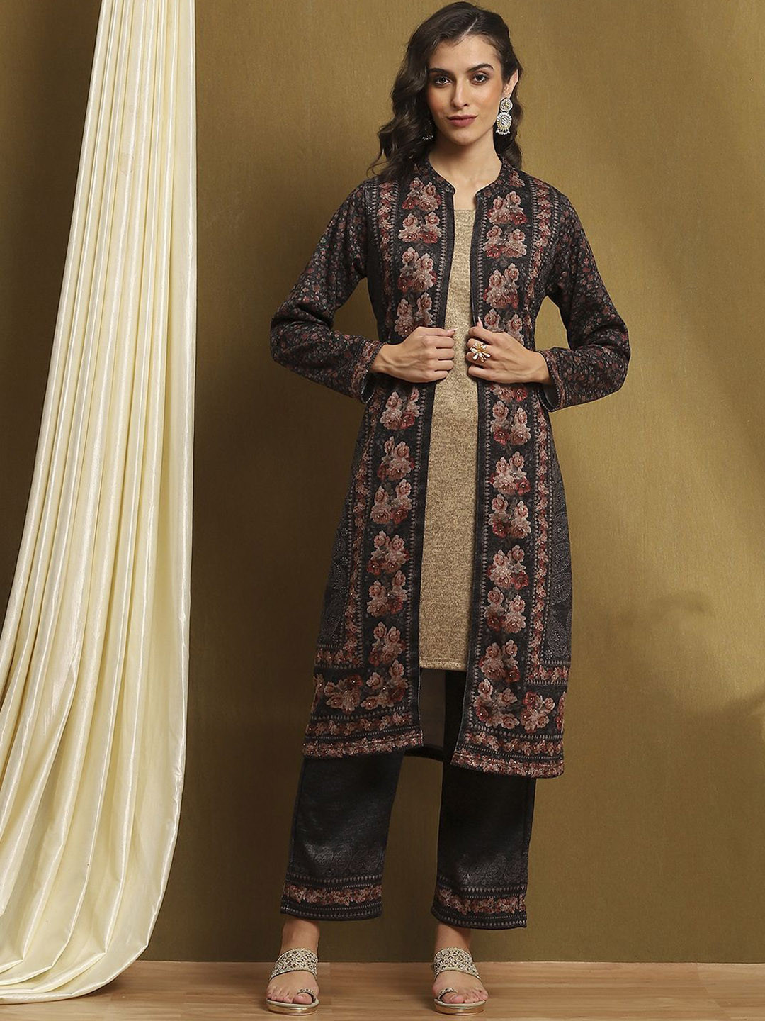 Biba Women Floral Printed Panelled Kurta with Trousers
