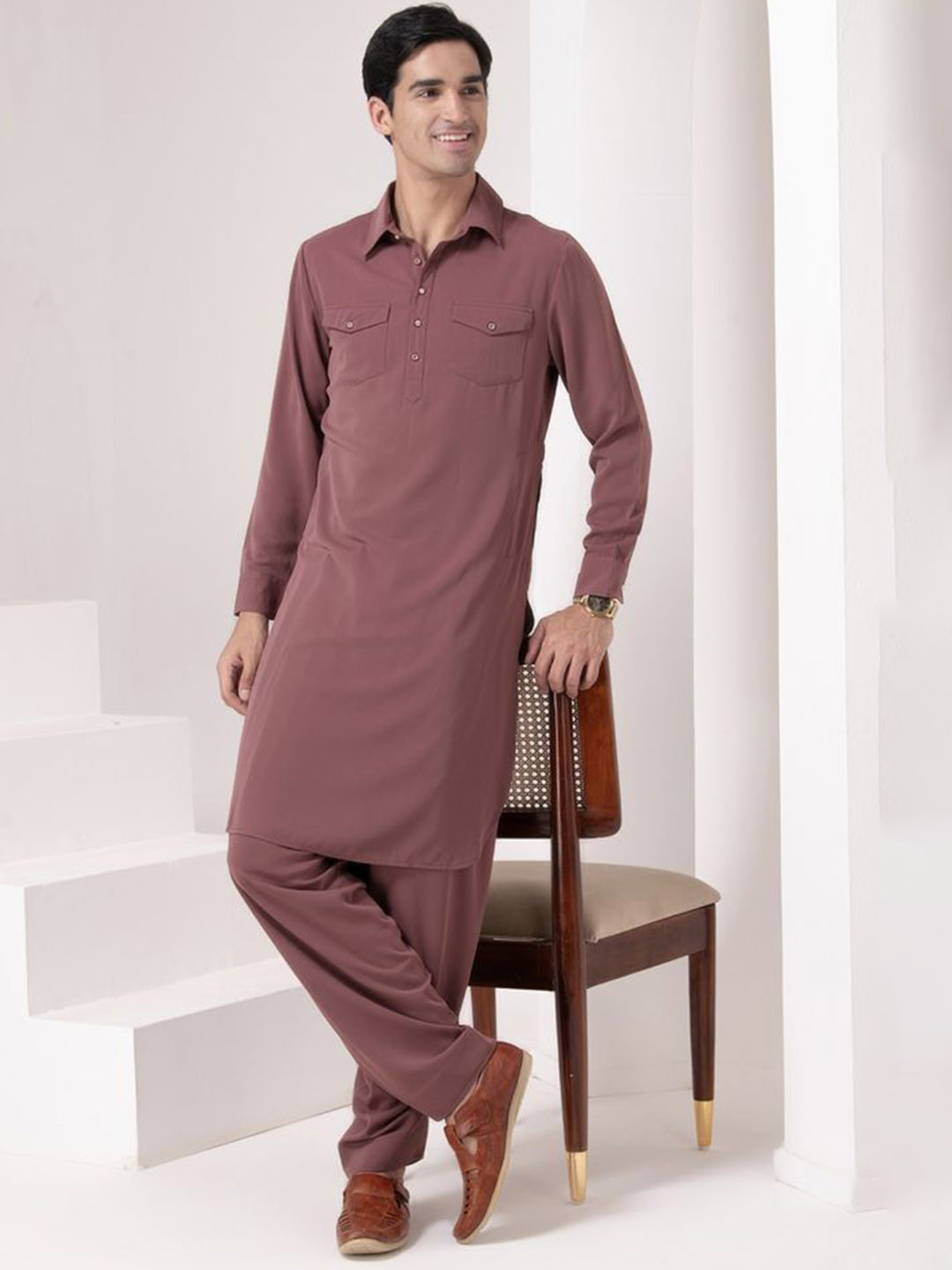BARARA ETHNIC Shirt Collar Long Sleeves Pathani Kurta with Trousers