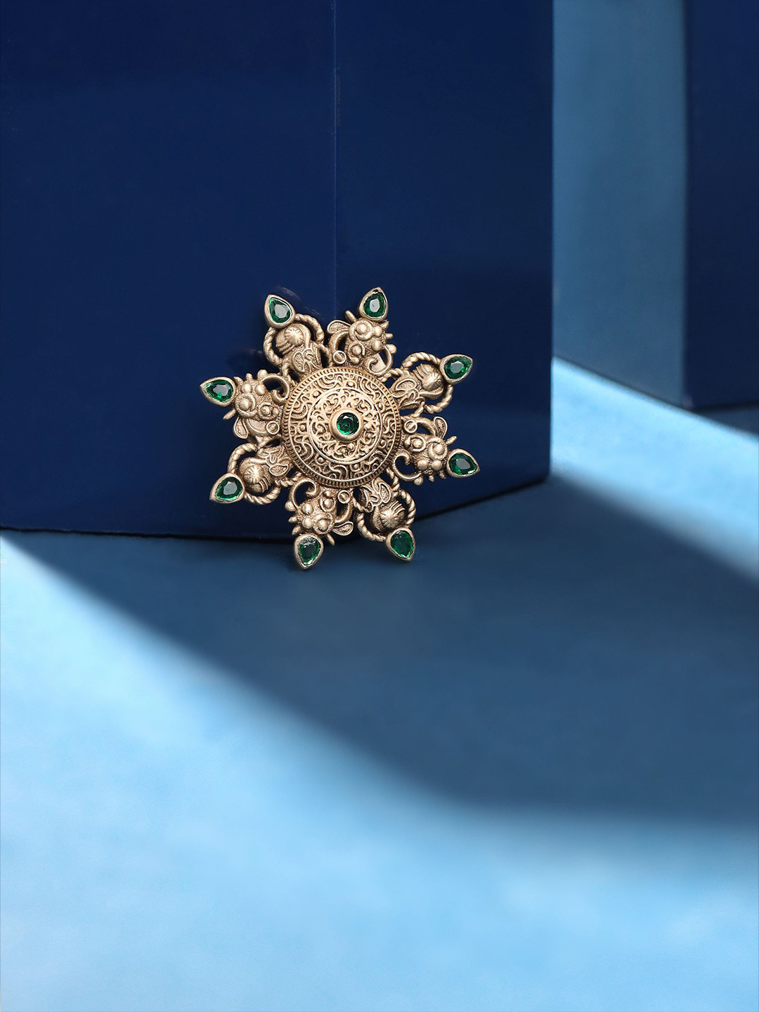 RAMO Men Floral Fabel Brooch