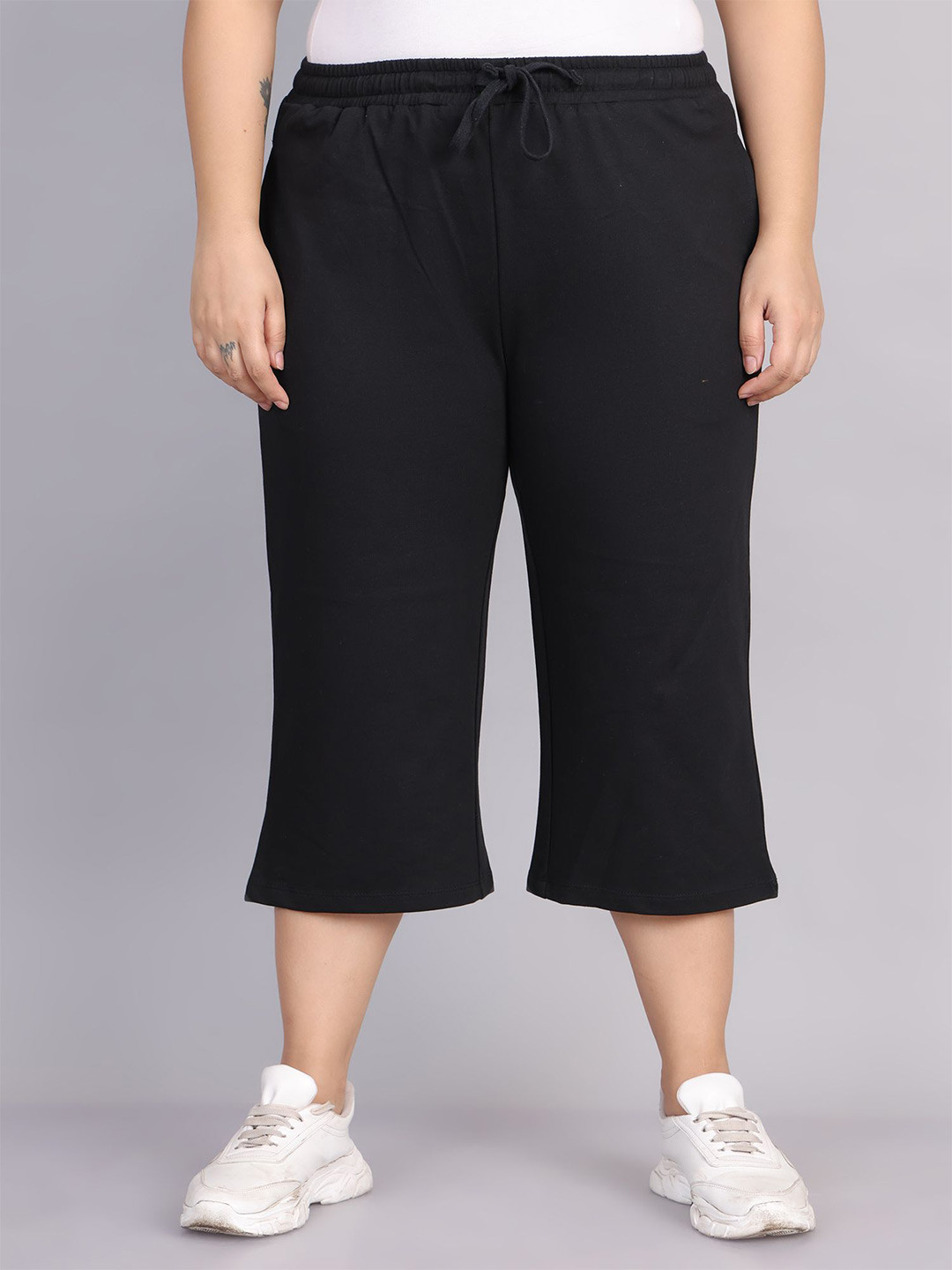 Rute Women Pure Cotton Mid-Rise Plus Size Capris