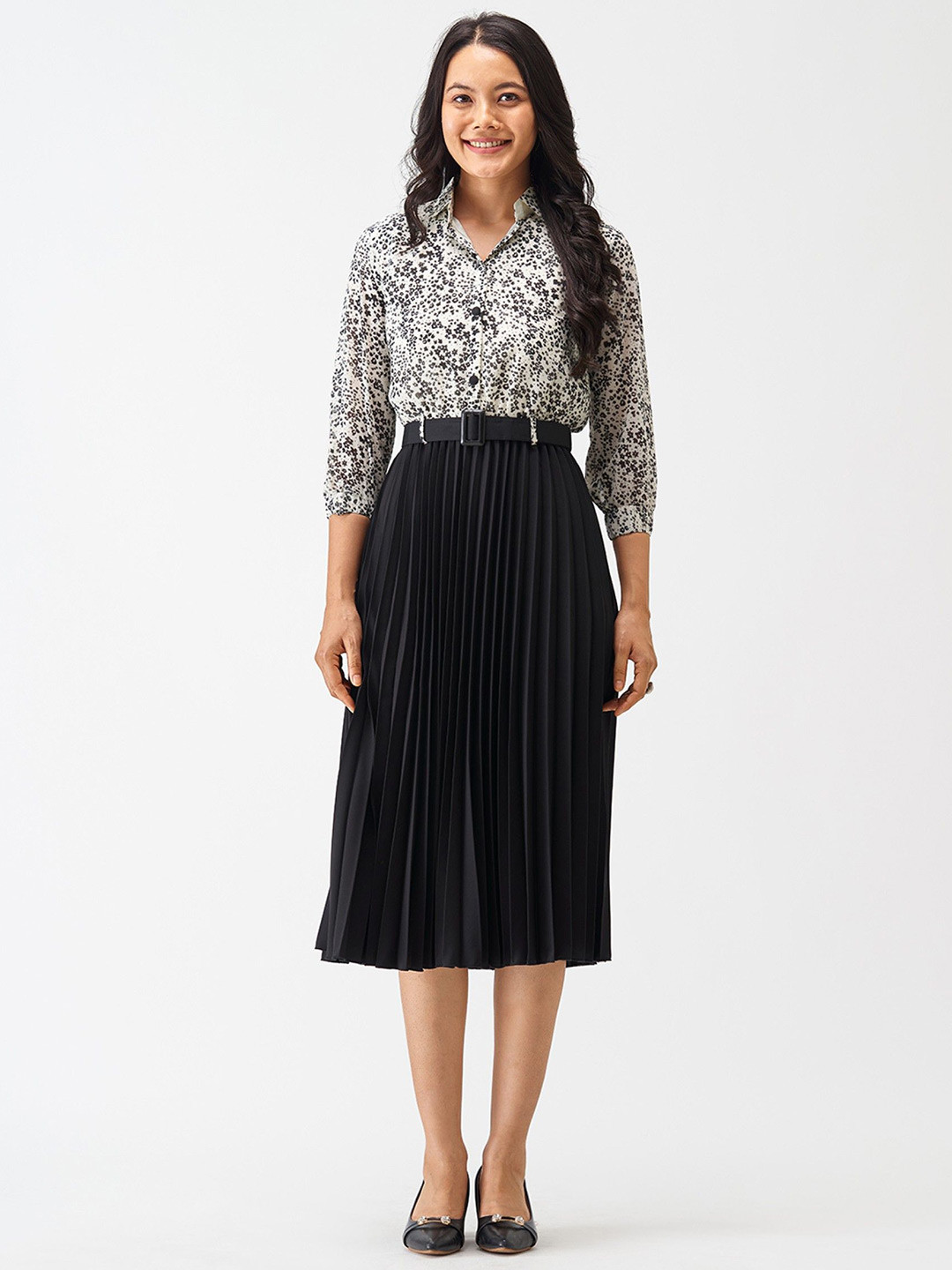 Femvy Abstract Printed Shirt Collar Cuffed Sleeves Midi Fit and Flare Dresses