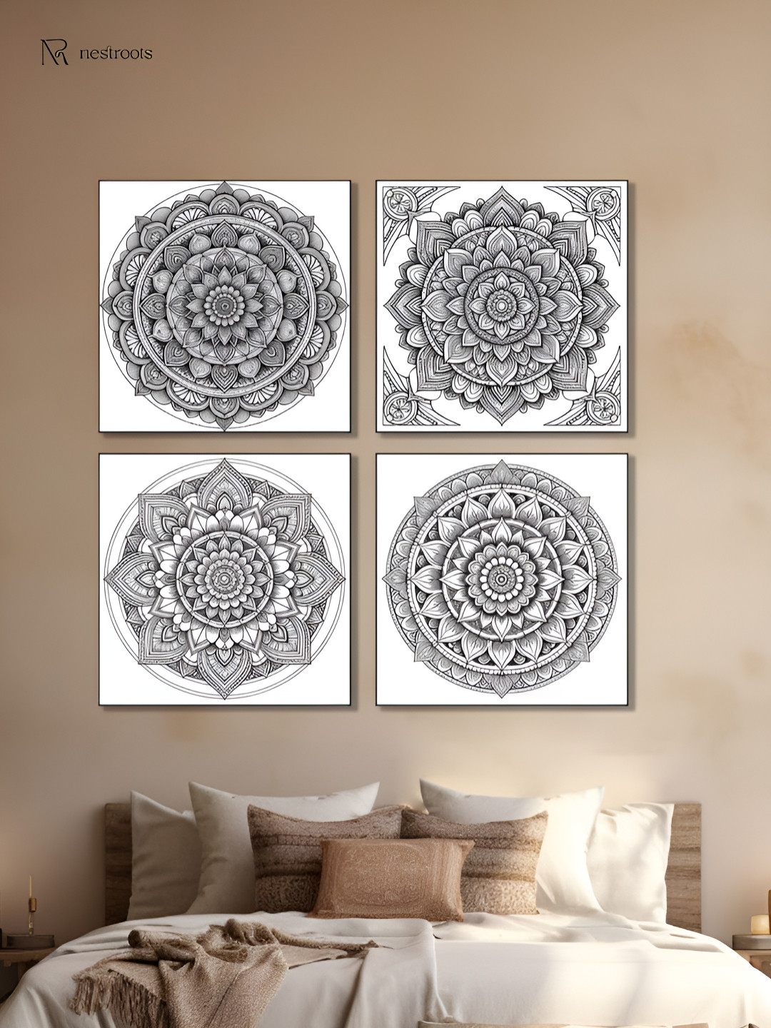 nestroots Black & White 4 Pieces Circular Canvas Painting Wall Arts