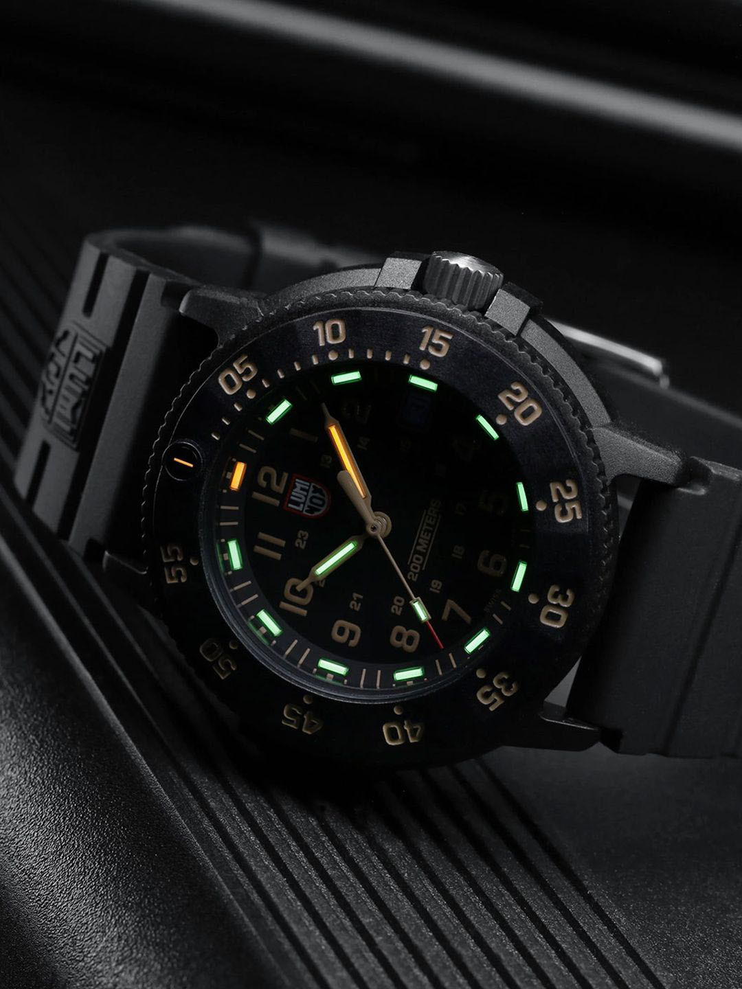 Luminox Men Bracelet Style Analogue Multi Function Watch XS.3001.EVO.OR.S-Black