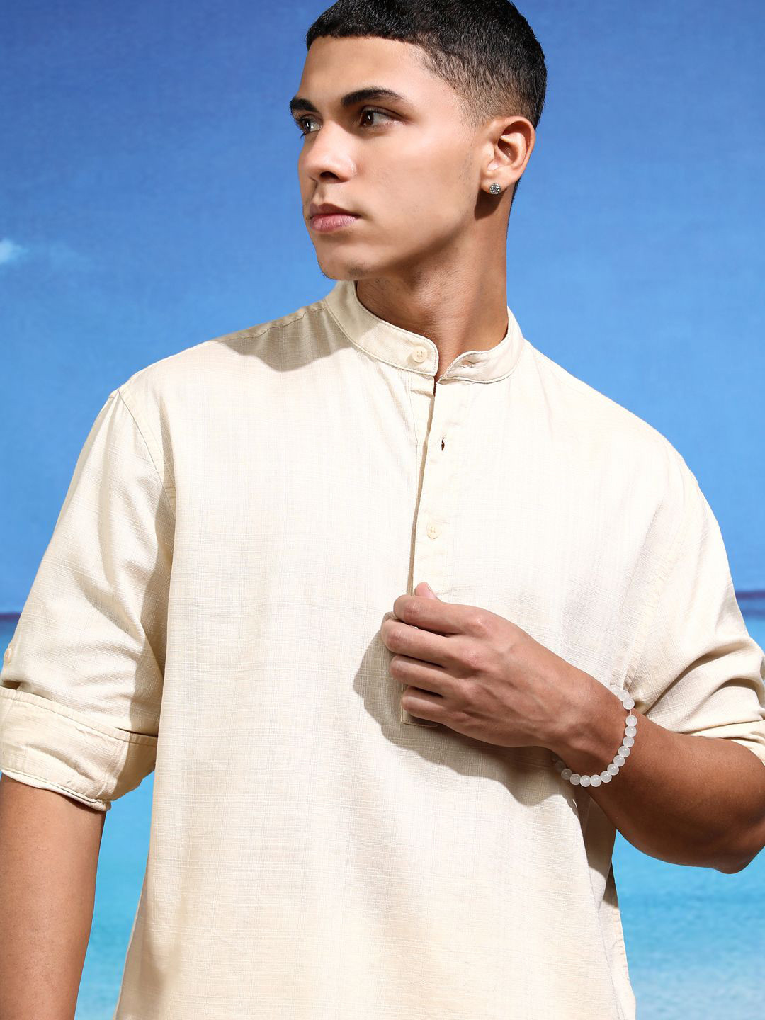 Highlander Men Cream Dobby Textured Solid Mandarin Collar Roll Up Sleeve Relaxed Regular Fit Shirt