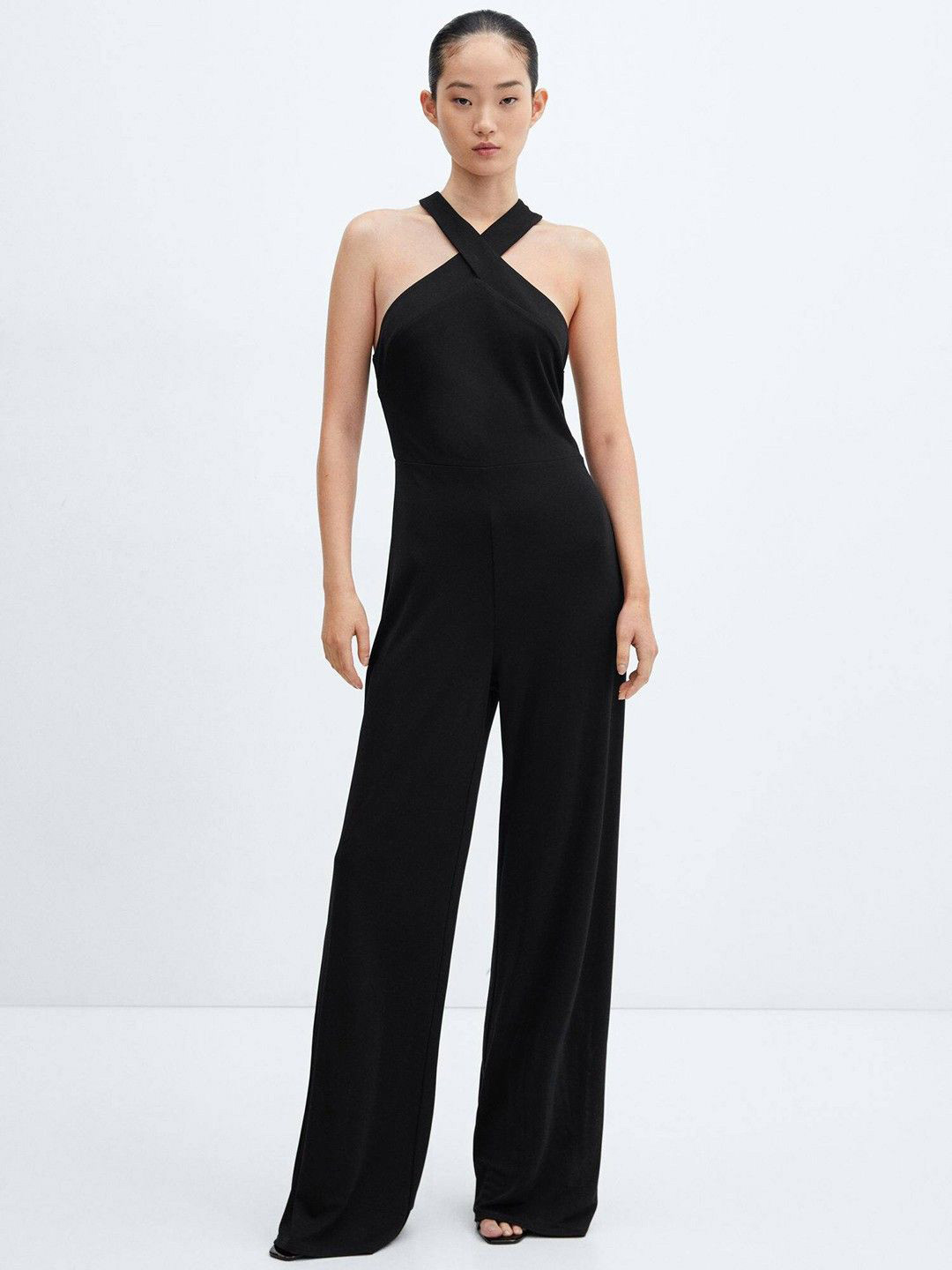 COLOR CAPITAL Women Halter Neck Basic Jumpsuit