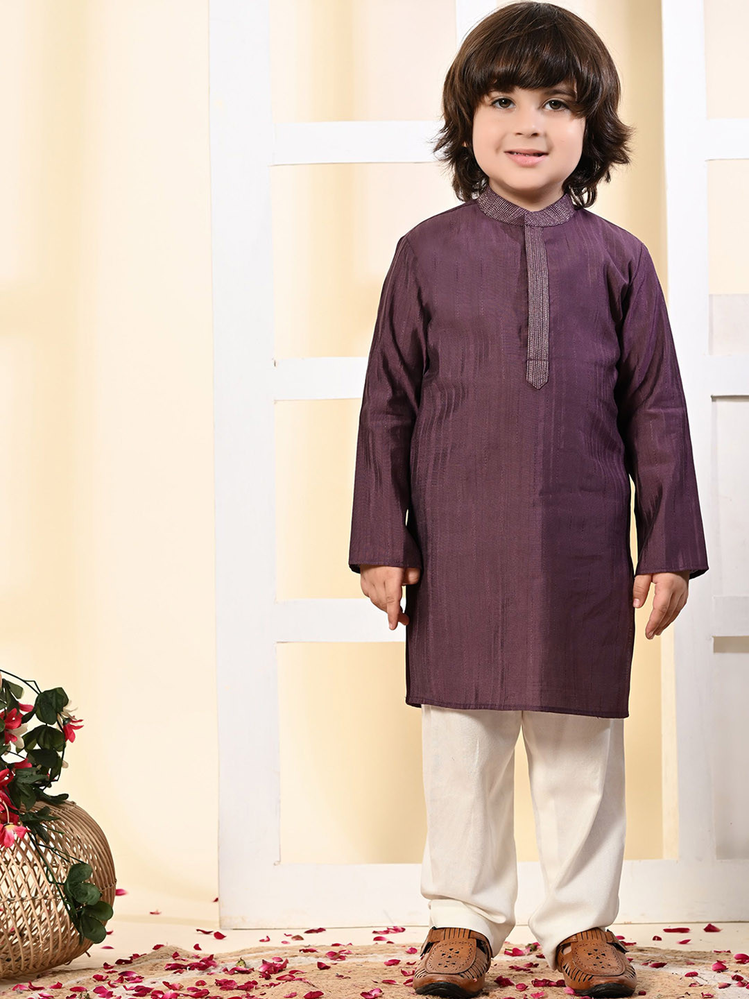 Muffin Shuffin Boys Woven Design Straight Kurta with Trousers
