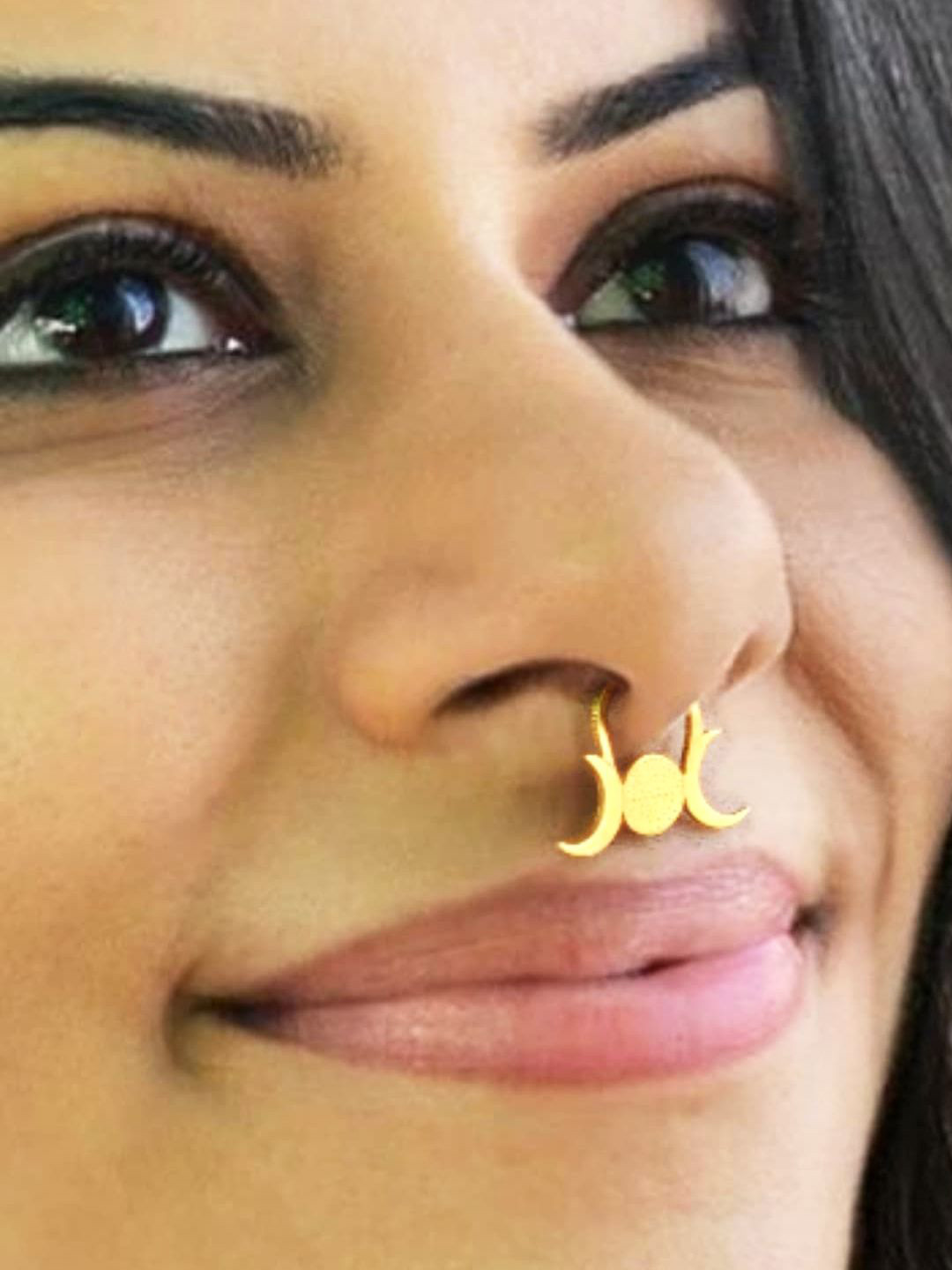 Goldnera Chand Moon Septum Nosepin